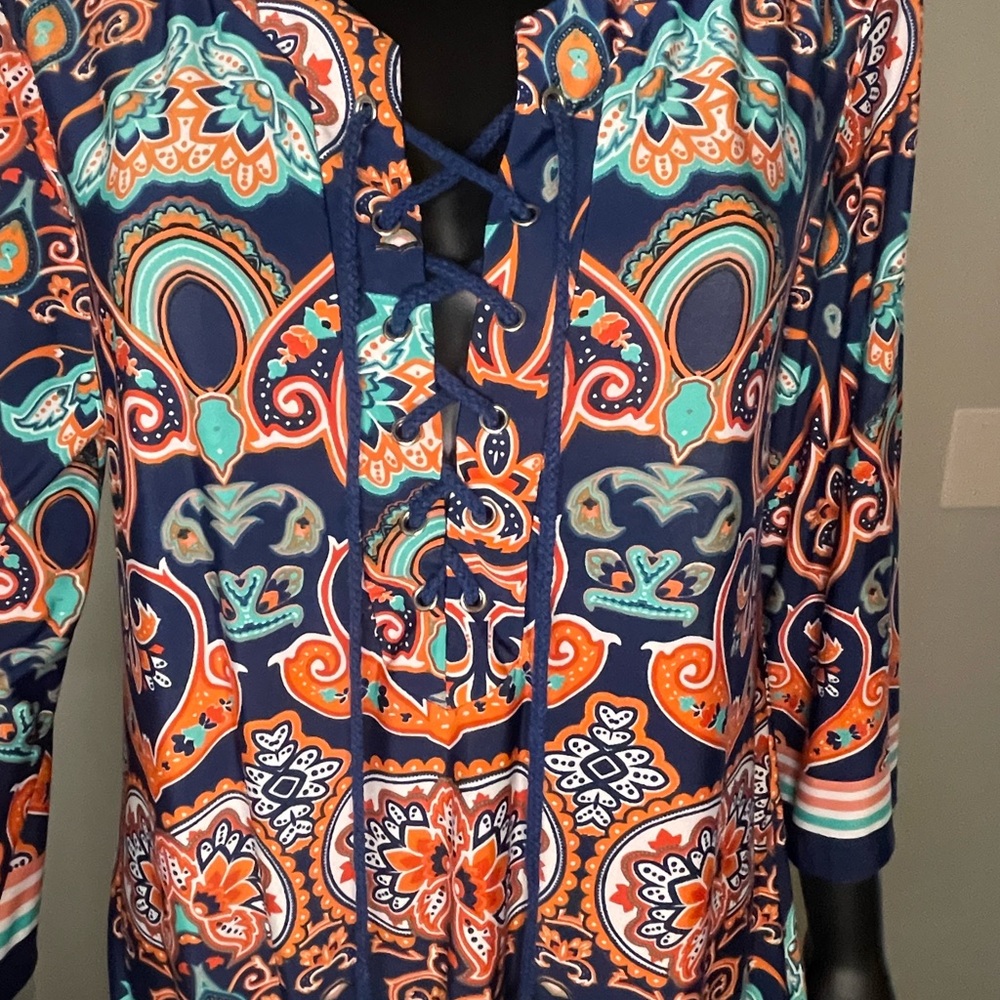 Colorful Patterned Tunic Dress - Picture 4 of 5